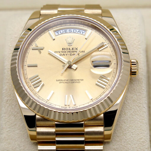 Rolex 228238 Day Date 40 18K Yellow Gold with Champagne Roman Dial - Image 3