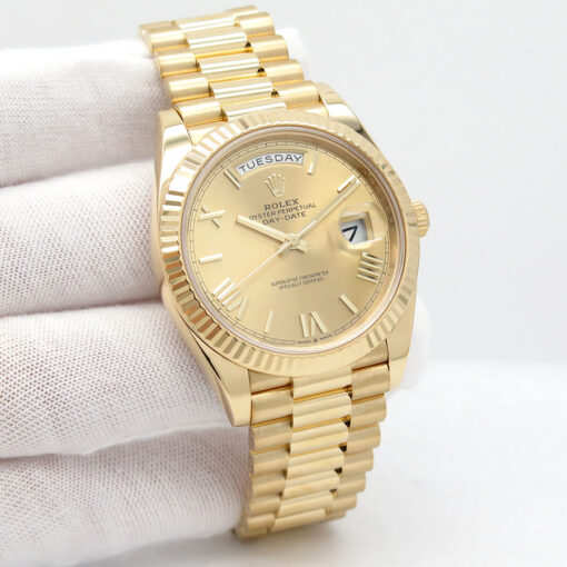 Rolex 228238 Day Date 40 18K Yellow Gold with Champagne Roman Dial