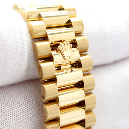 Rolex 228238 Day Date 40 18K Yellow Gold with Champagne Baguette Diamond Dial (New Old Stock) - Image 7