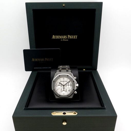 Alternative view of Audemars Piguet 26240ST Royal Oak Chronograph with Silver Dial