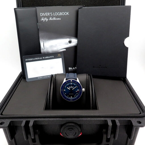 Blancpain Fifty Fathoms Bathyscaphe 38mm Blue Automatic - Image 2