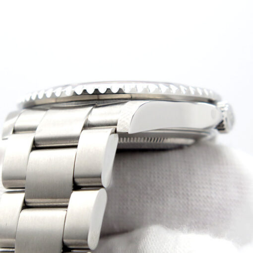 Rolex 16710 GMT Master II with Red & Blue Bezel - Image 8