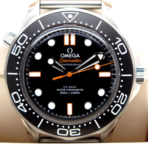 Omega Seamaster No Date Diver 300m with Black Dial on Mesh Bracelet - Image 3
