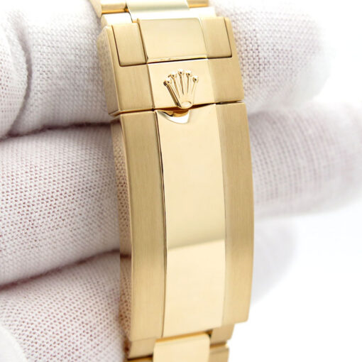 Rolex 126618LN Submariner 41 18K Yellow Gold - Image 7