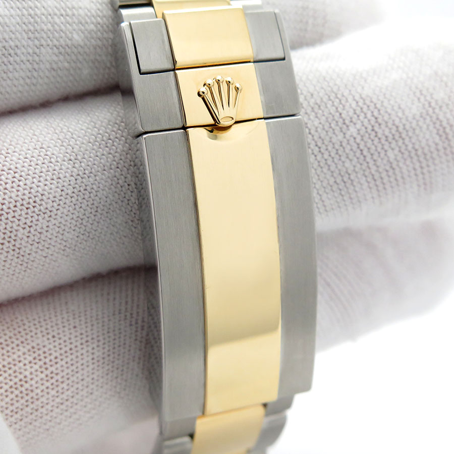 Rolex 126613LN Submariner 41 18K/SS - Image 7