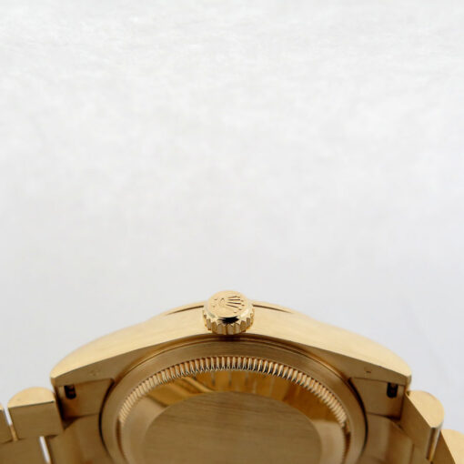 Rolex 118238 Day Date 18K Yellow Gold with Champagne Stick Dial - Image 4