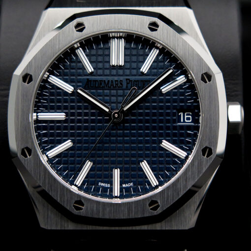 Audemars Piguet 15510ST Royal Oak with Blue Dial - Image 3
