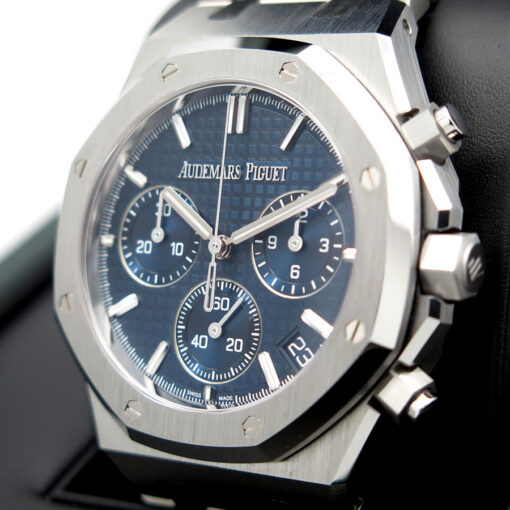 Audemars Piguet 26240ST Royal Oak Chronograph with Blue Dial - Image 4
