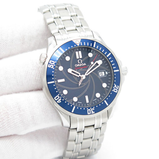 Omega 2226.80.00 Seamaster Diver 300m James Bond "Casino Royale" Limited Edition
