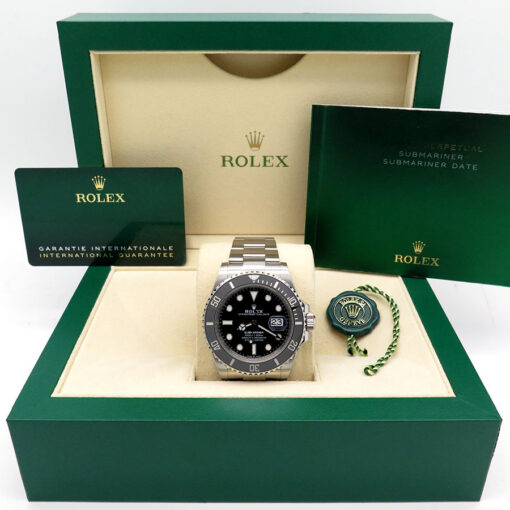 Alternative view of Rolex 126610LN Submariner Date 41
