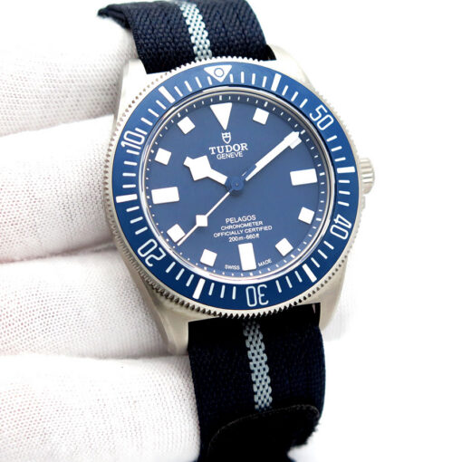 Tudor 25707B/22 Pelagos FXD (New Old Stock)