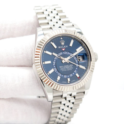 Rolex 326934 Skydweller with Blue Dial on Jubilee