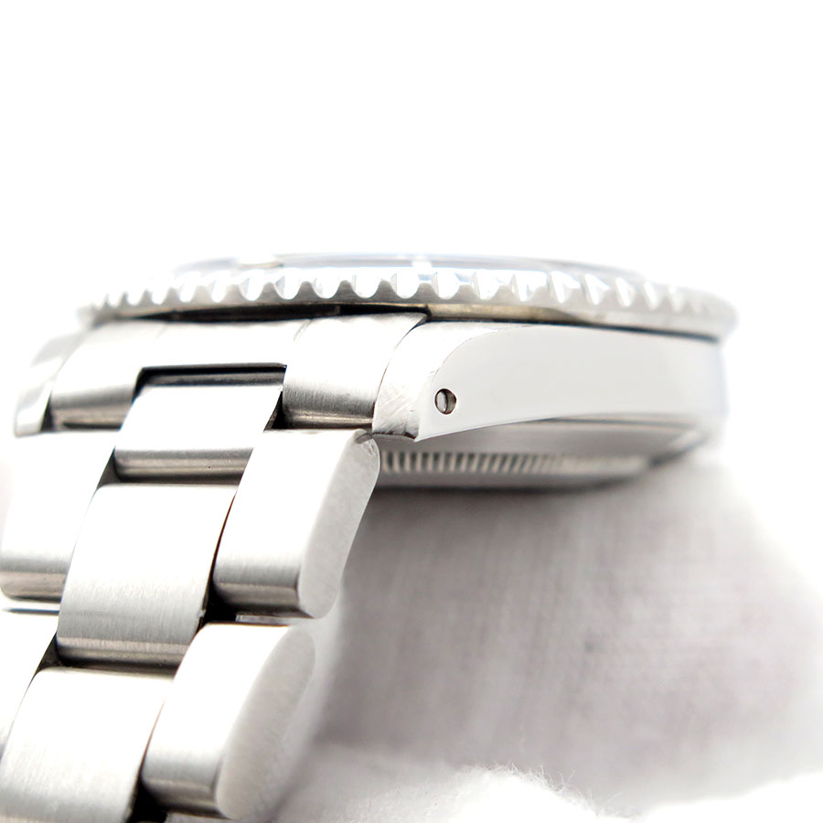 Rolex 16610LN Submariner - Image 9