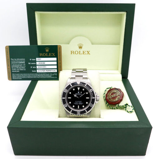 Alternative view of Rolex 14060M Submariner No Date