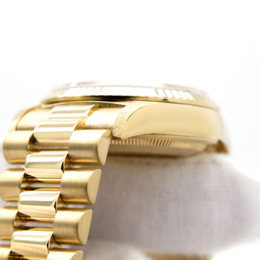 Rolex 18238 Day Date 18K Yellow Gold with White Roman Dial - Image 6