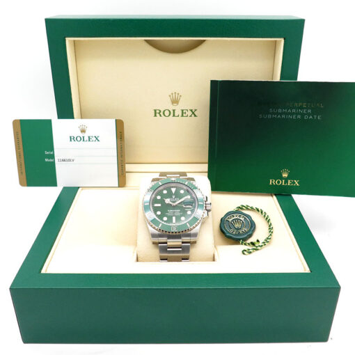 Alternative view of Rolex 116610LV Submariner