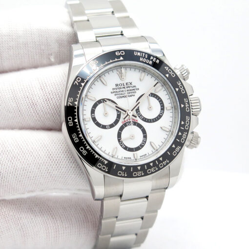 Rolex 126500LN Cosmograph Daytona with White Dial