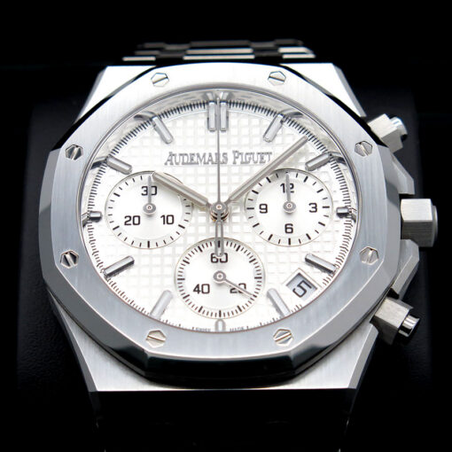 Audemars Piguet 26240ST Royal Oak Chronograph with Silver Dial - Image 3