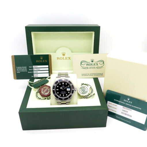 Alternative view of Rolex CPO 16610LN Submariner
