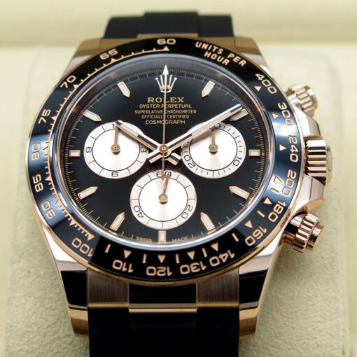 Rolex 126515LN Cosmograph Daytona 18K Rose Gold with Black Dial - Image 3