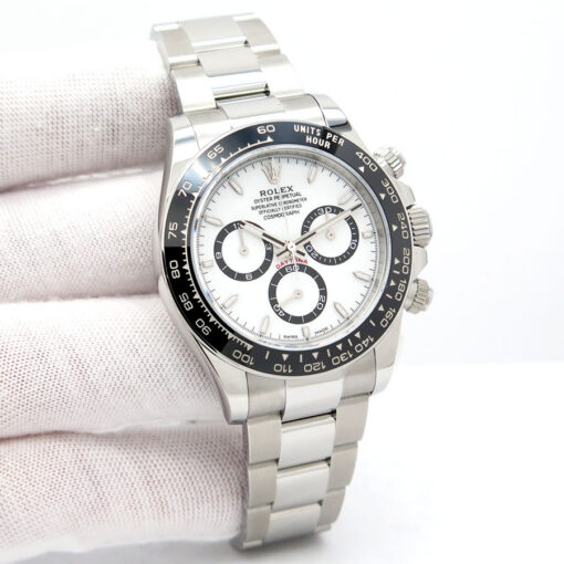 Rolex 126500LN Cosmograph Daytona with White Dial