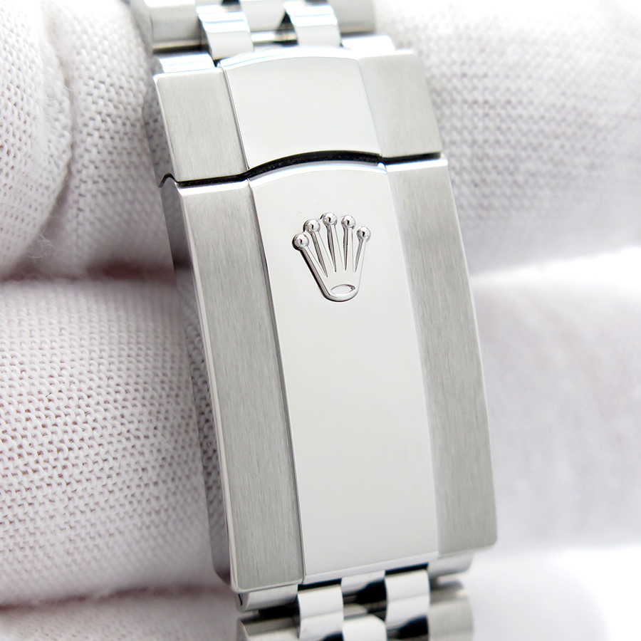 Rolex 126234 Datejust with Green Ombre Dial on Jubilee (New Model) - Image 8