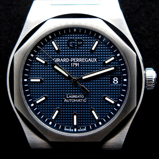 Girard Perregaux Laureato 42mm with Blue Dial - Image 3