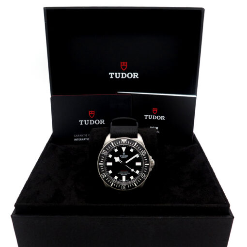 Alternative view of Tudor 25717N Pelagos FXD Black