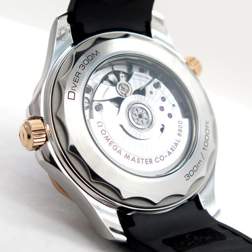 Omega Seamaster Diver 300m 18K/SS with Black Dial on Strap - Image 4