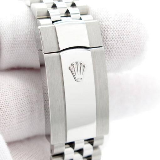 Rolex 126334 Datejust 41 with Mint Green Dial on Jubilee - Image 7