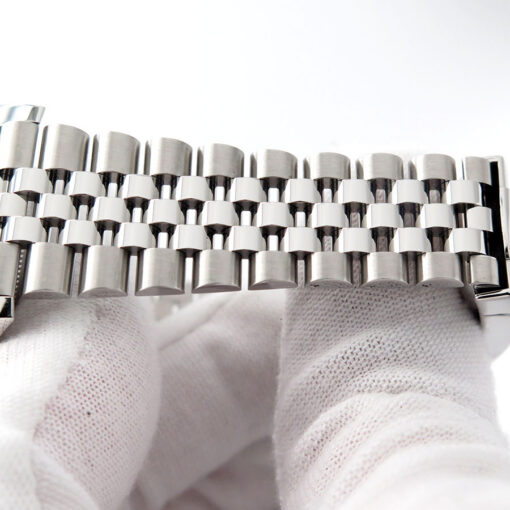 Rolex 126334 Datejust 41 with White Roman Dial on Jubilee - Image 8