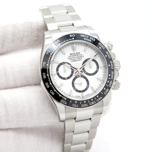 Rolex 126500LN Cosmograph Daytona with White Dial