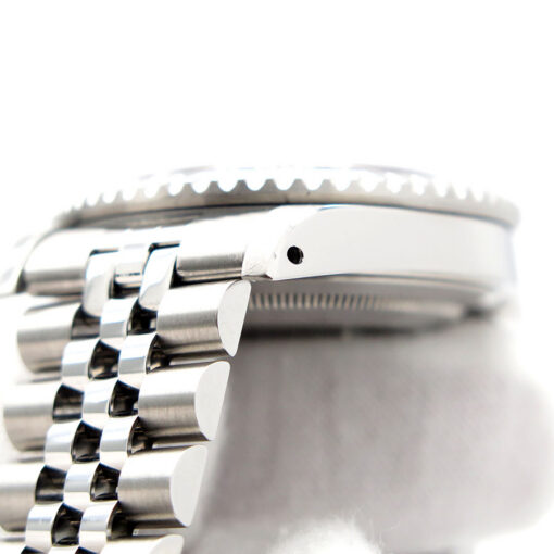 Rolex 16710 GMT Master II with Red & Blue Bezel on Jubilee - Image 6