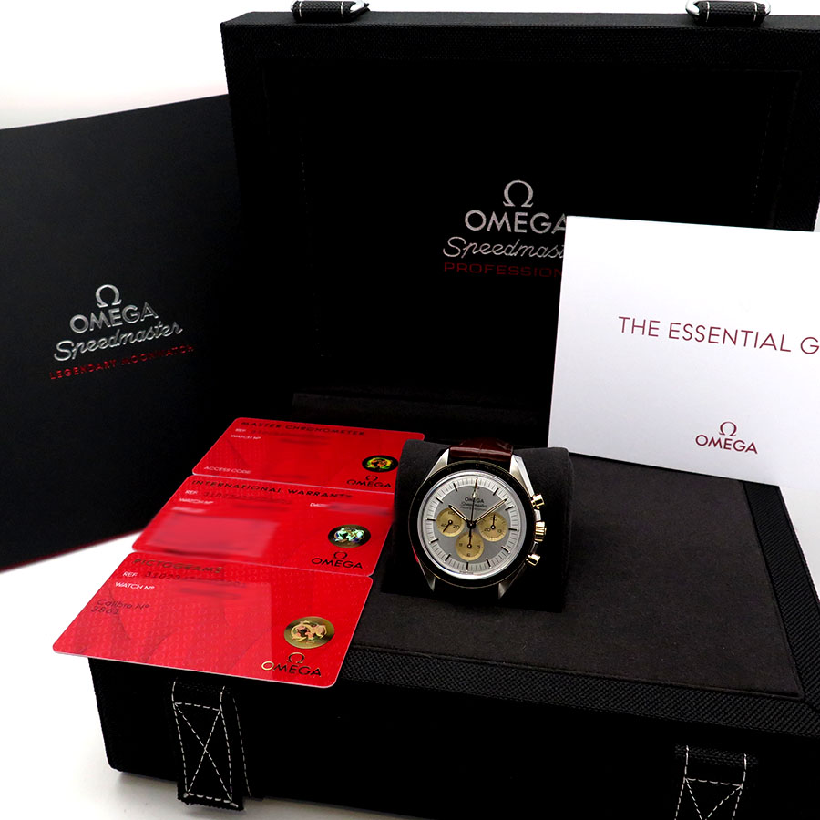 Omega Speedmaster Moonwatch 18K/SS with Silver Dial on Leather - Image 2