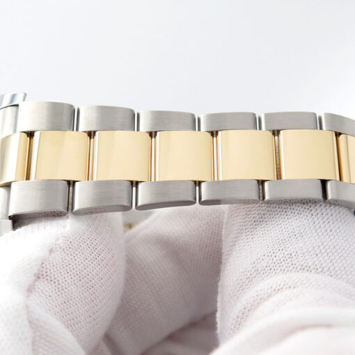 Rolex 126303 Datejust 41 18K/SS with Slate Roman Dial on Oyster - Image 6