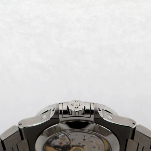 Patek Philippe 5726/1A Nautilus Annual Calendar Moonphase with Blue Dial - Image 5