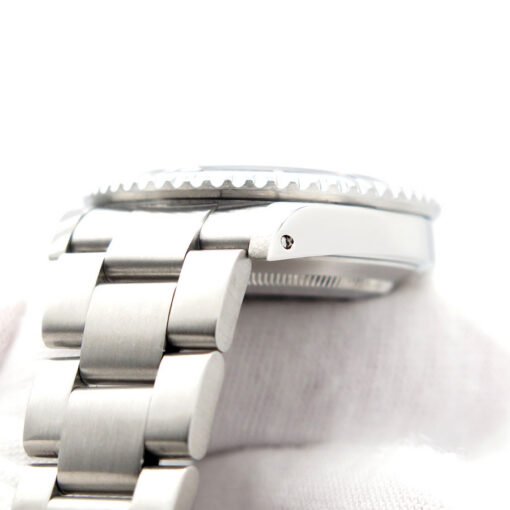 Rolex 16610LN Submariner - Image 6