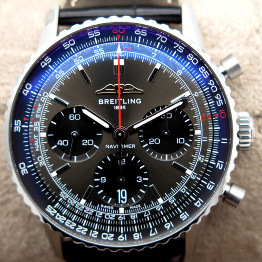 Breitling AB0139 Navitimer B01 Chronograph 41mm Swiss Air Limited Edition - Image 4