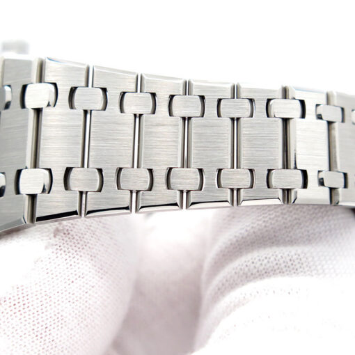 Audemars Piguet 16202ST Royal Oak "Jumbo" Ultra Thin with Blue Dial - Image 9