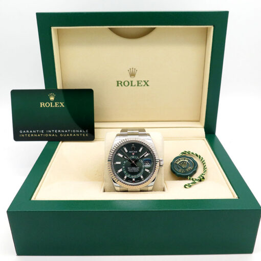 Alternative view of Rolex 336934 Skydweller with Mint Green Dial on Oyster