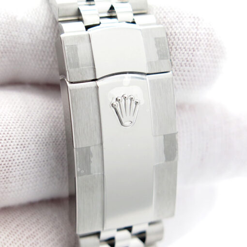 Rolex 336934 Skydweller with Mint Green Dial on Jubilee - Image 7