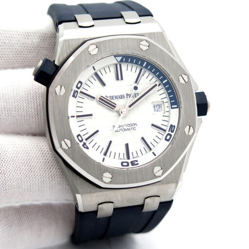 Audemars Piguet 15710ST Royal Oak Offshore Diver with White Dial