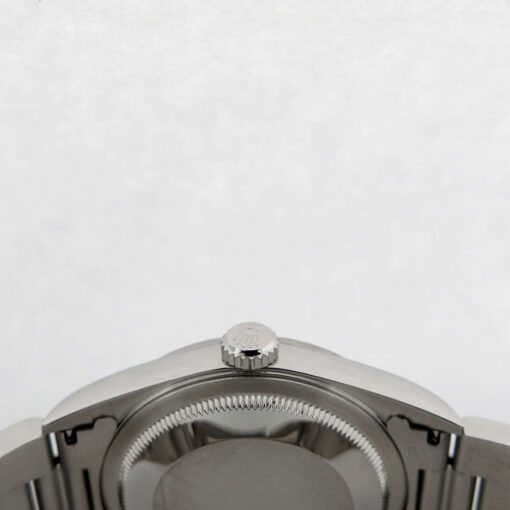 Rolex 16200 Datejust with White Roman Dial on Oyster - Image 4