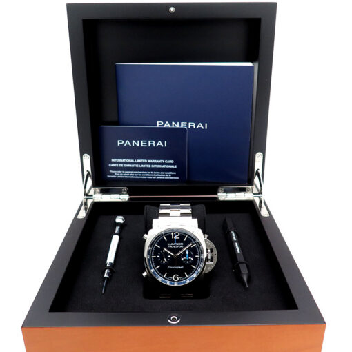 Alternative view of Panerai PAM 1110 Luminor Chronograph on Bracelet
