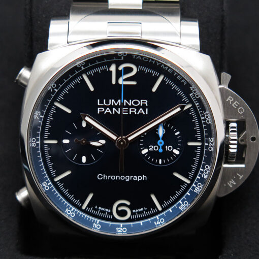 Panerai PAM 1110 Luminor Chronograph on Bracelet - Image 4