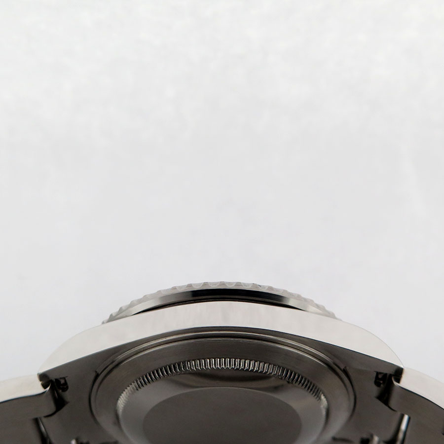Rolex 16710 GMT Master II with Red & Black Bezel - Image 5