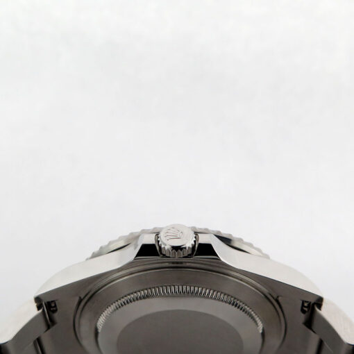 Rolex 16710 GMT Master II with Red & Black Bezel - Image 4