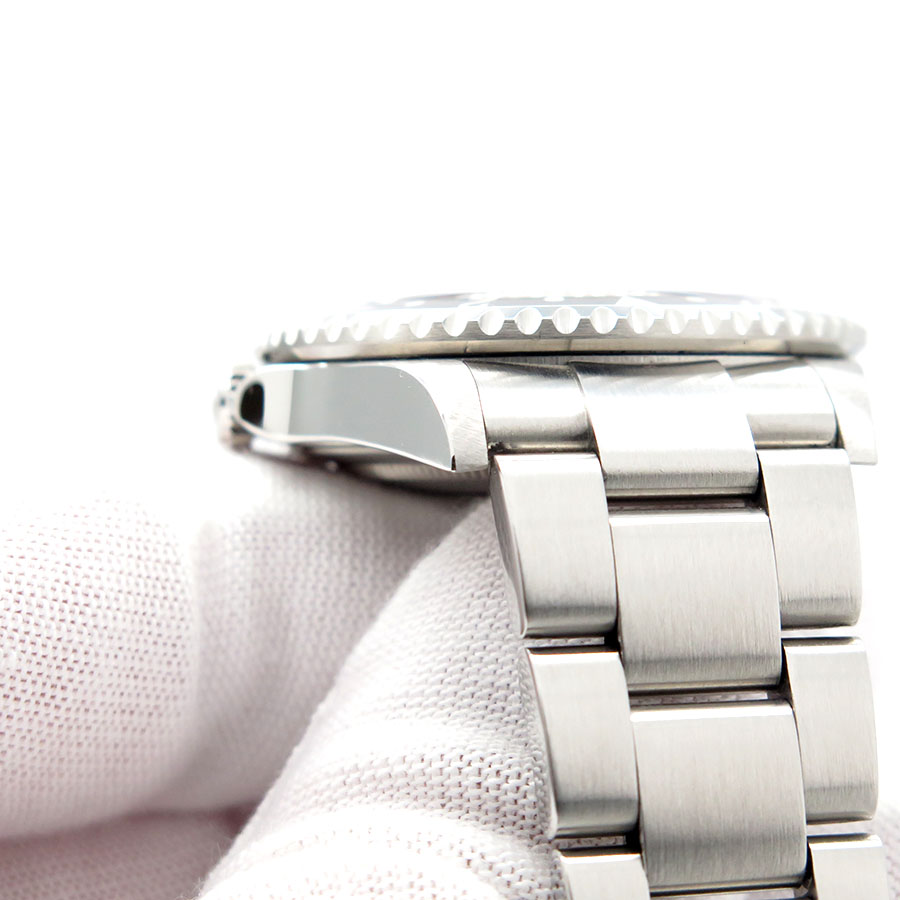 Rolex 16710 GMT Master II with Red & Black Bezel - Image 7