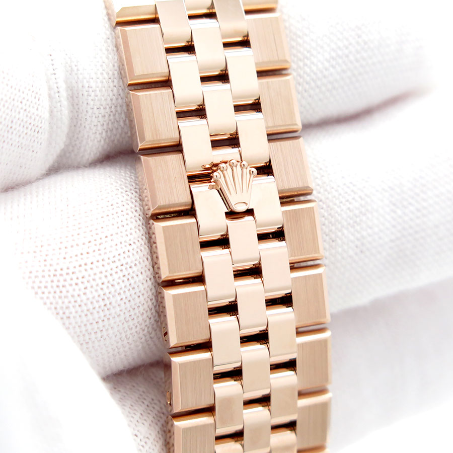 Rolex 127335 Land-Dweller 18K Rose Gold with White Dial - Image 8