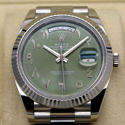 Rolex 228236 Day Date 40 Platinum with Olive Green Eastern Arabic Dial - Image 4